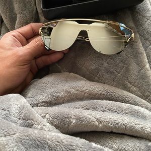 Versace sunglasses 🕶